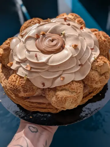 Saint honoré chocolat noisette 